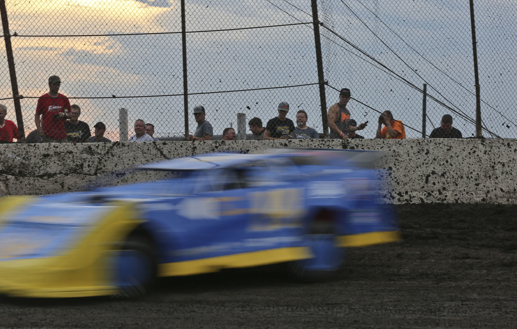 HR 100 32 07.05.18.JPG